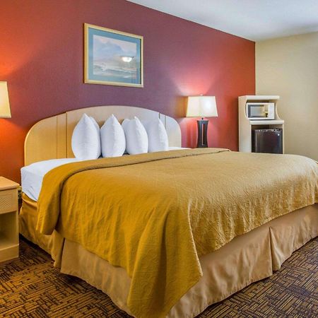 Quality Inn & Suites Weed Ngoại thất bức ảnh