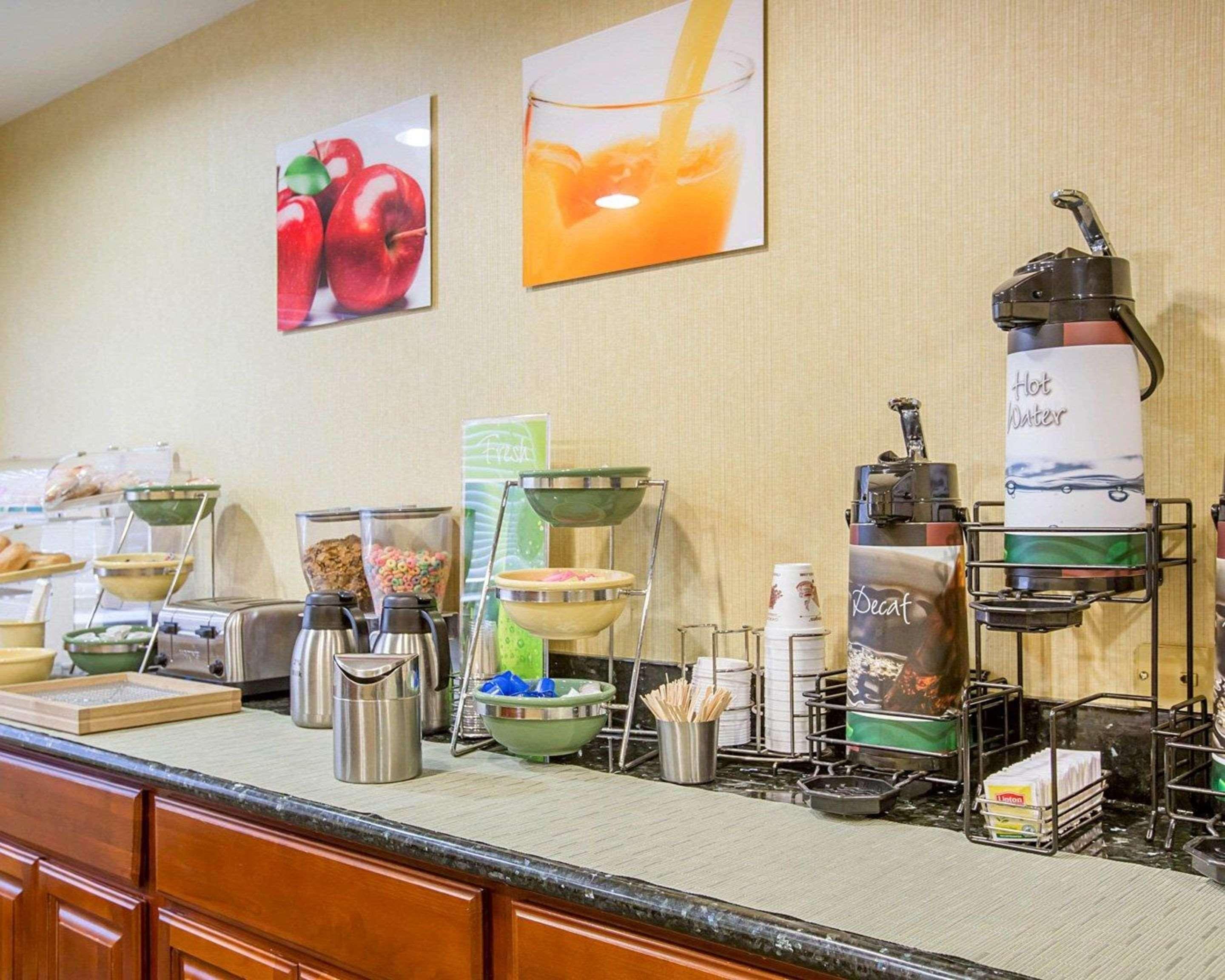 Quality Inn & Suites Weed Ngoại thất bức ảnh