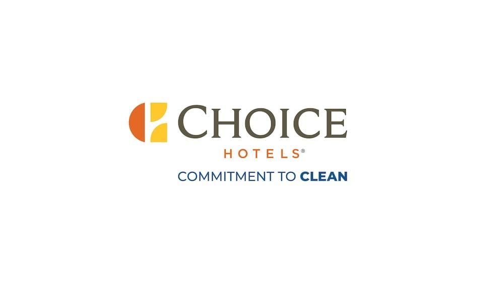 Quality Inn & Suites Weed Ngoại thất bức ảnh