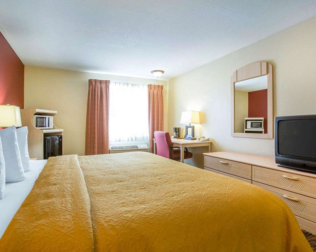 Quality Inn & Suites Weed Ngoại thất bức ảnh
